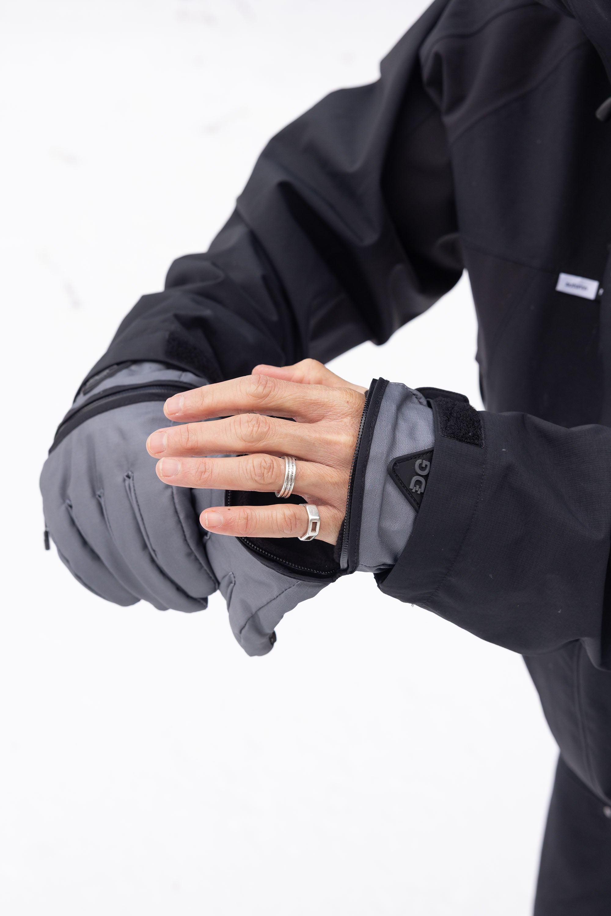 Flint Glove - Grey