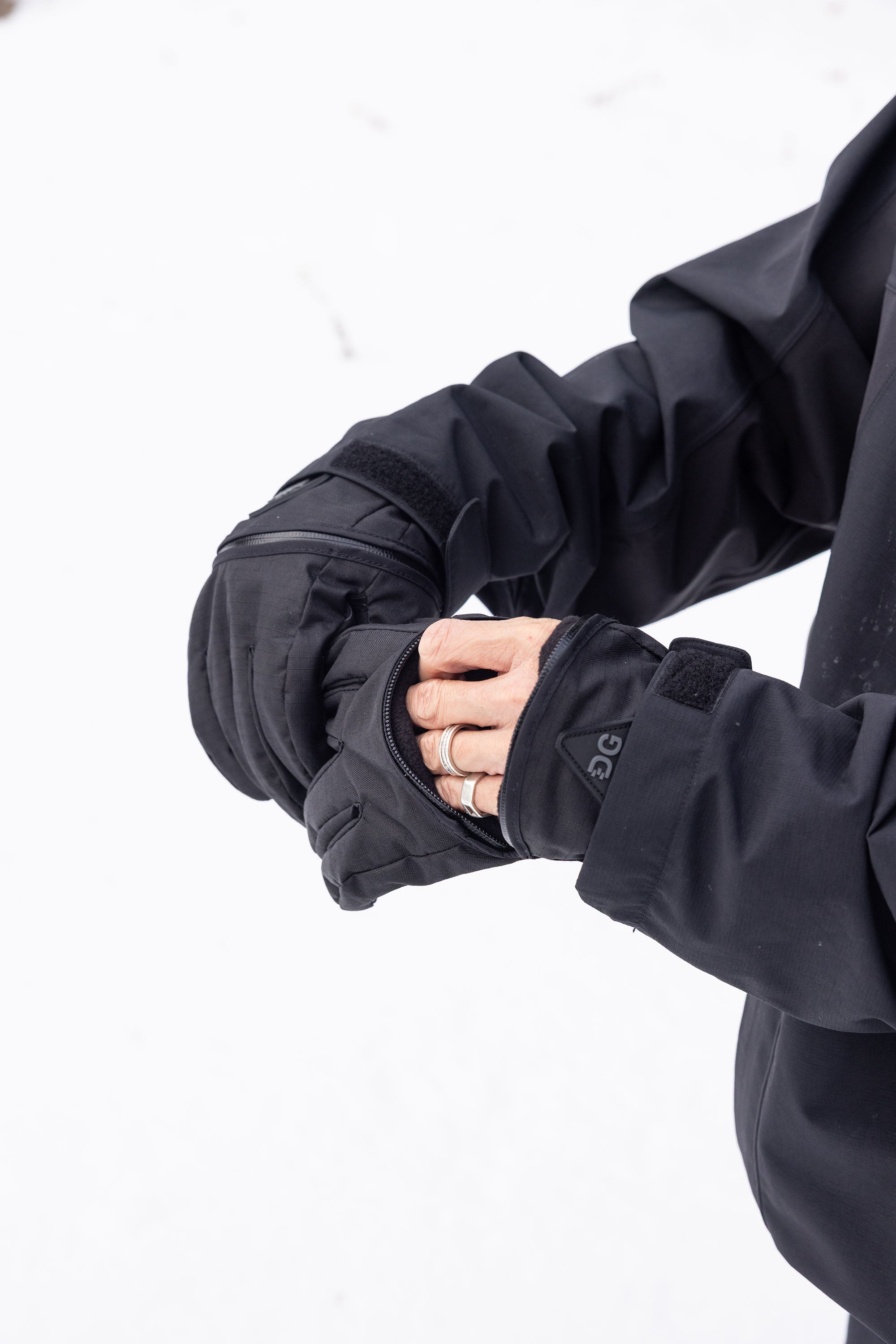 Flint Glove - Black