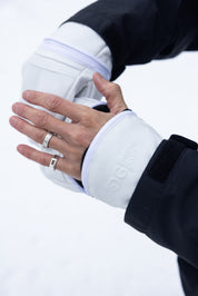 Granite Mitt - White